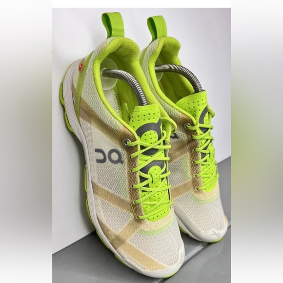 On Cloud Cloudracer Women’s 10.5 Running Shoes Cloudtec NO INSOLES Lime/Silver - Picture 11 of 16